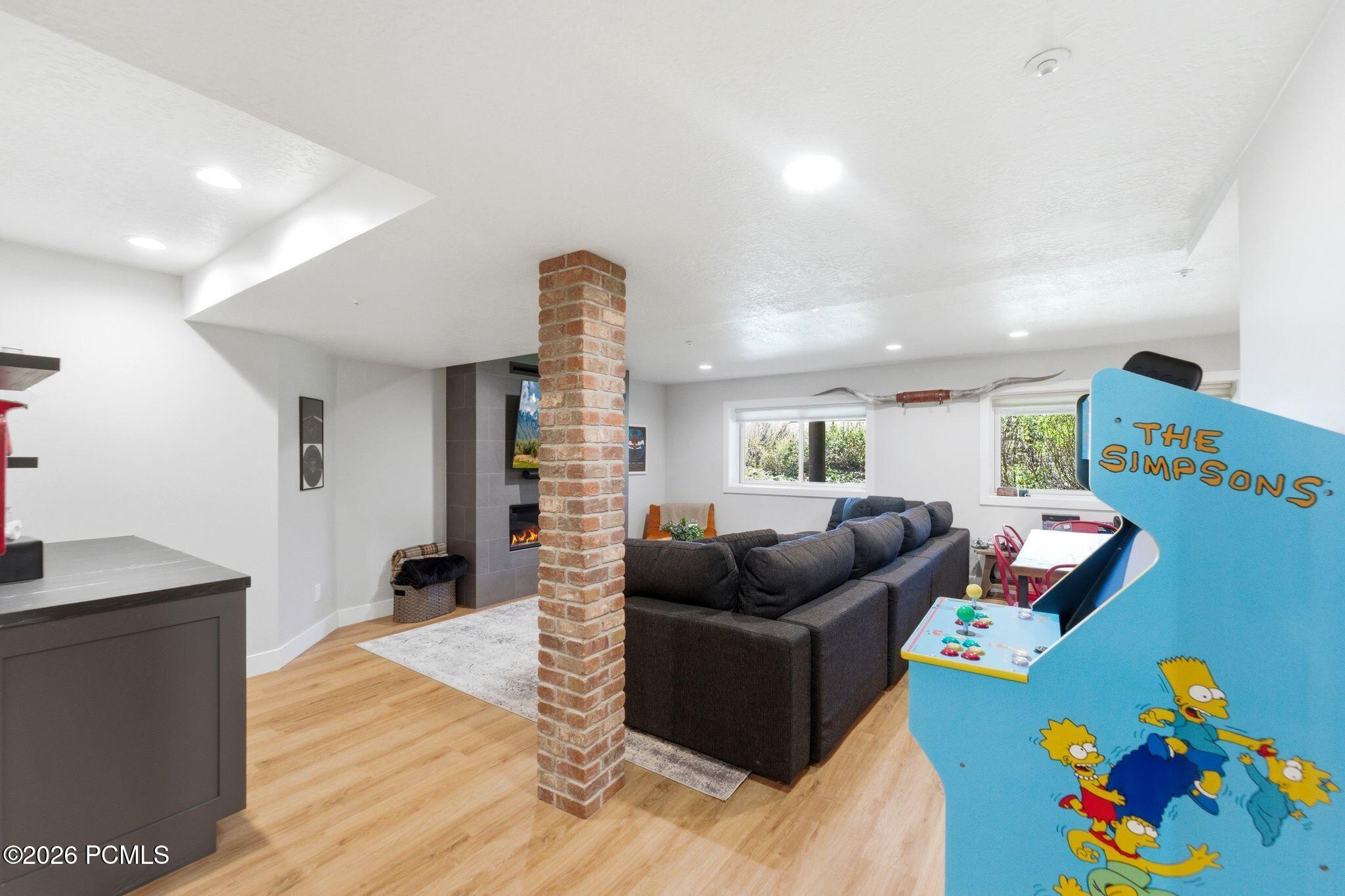 2236 Jupiter View Drive 19