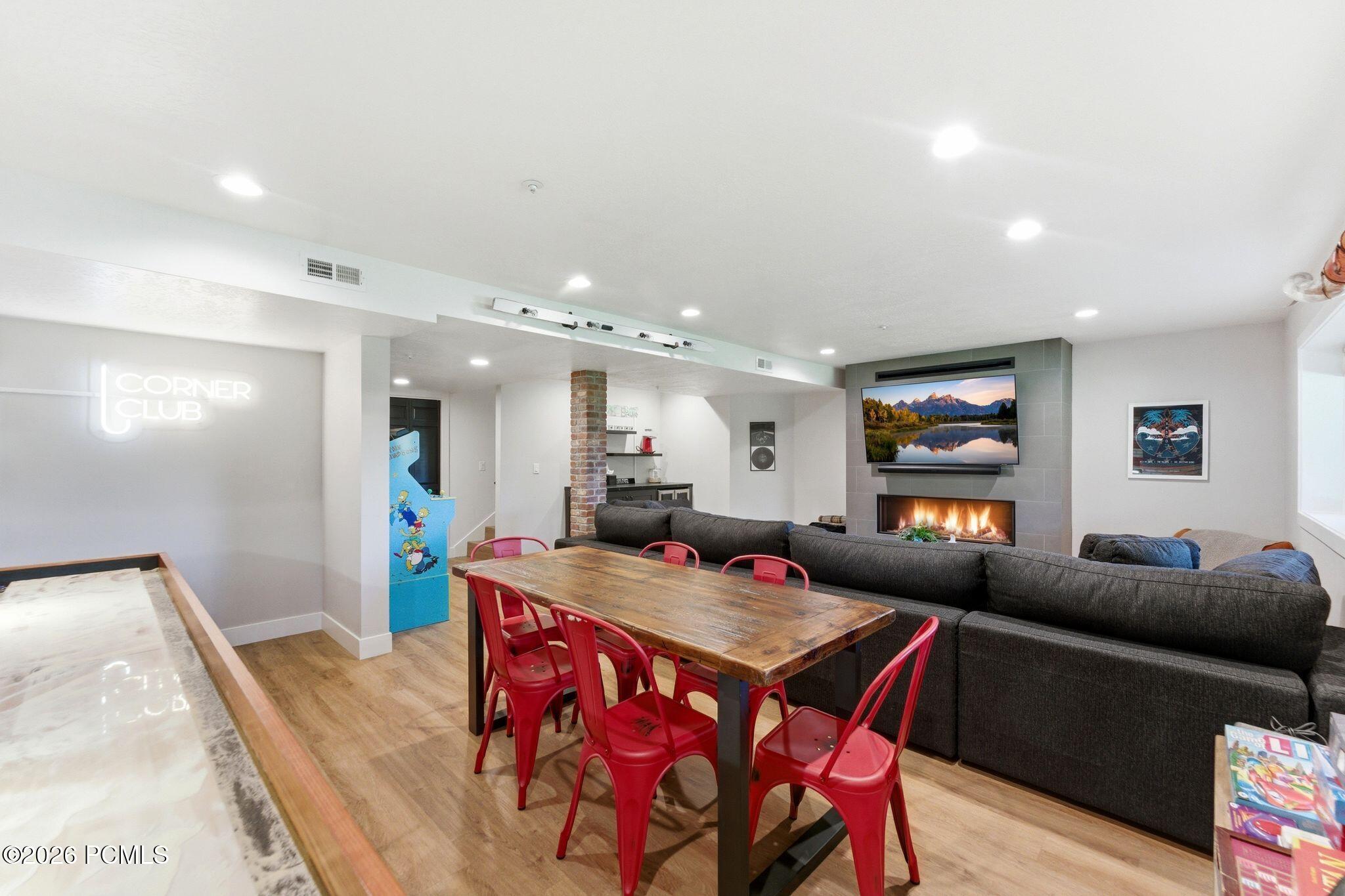2236 Jupiter View Drive 19