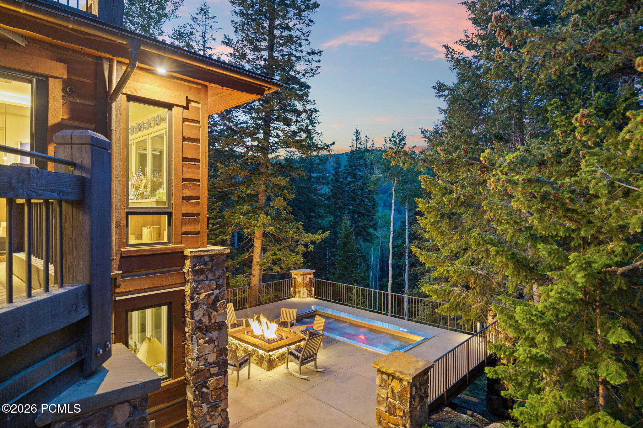 22 White Pine Canyon Rd
