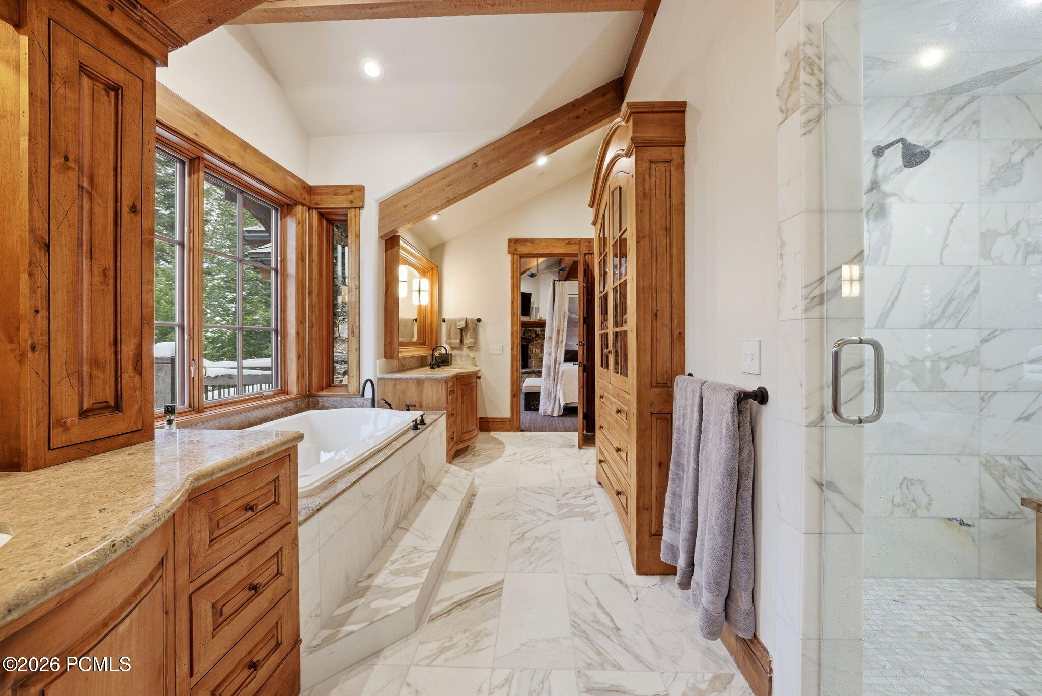 22 White Pine Canyon Rd