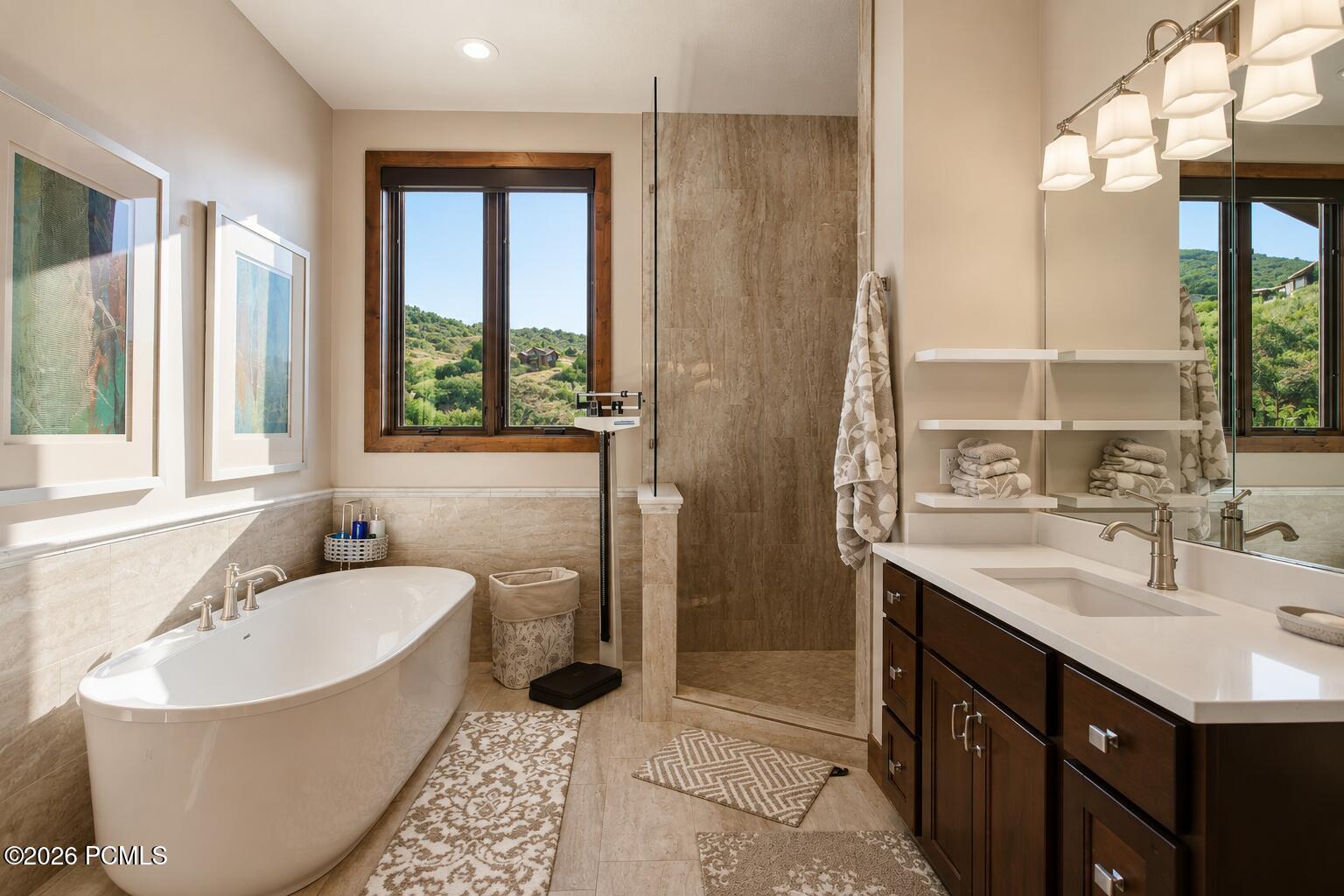 11080 N Lariat Ct