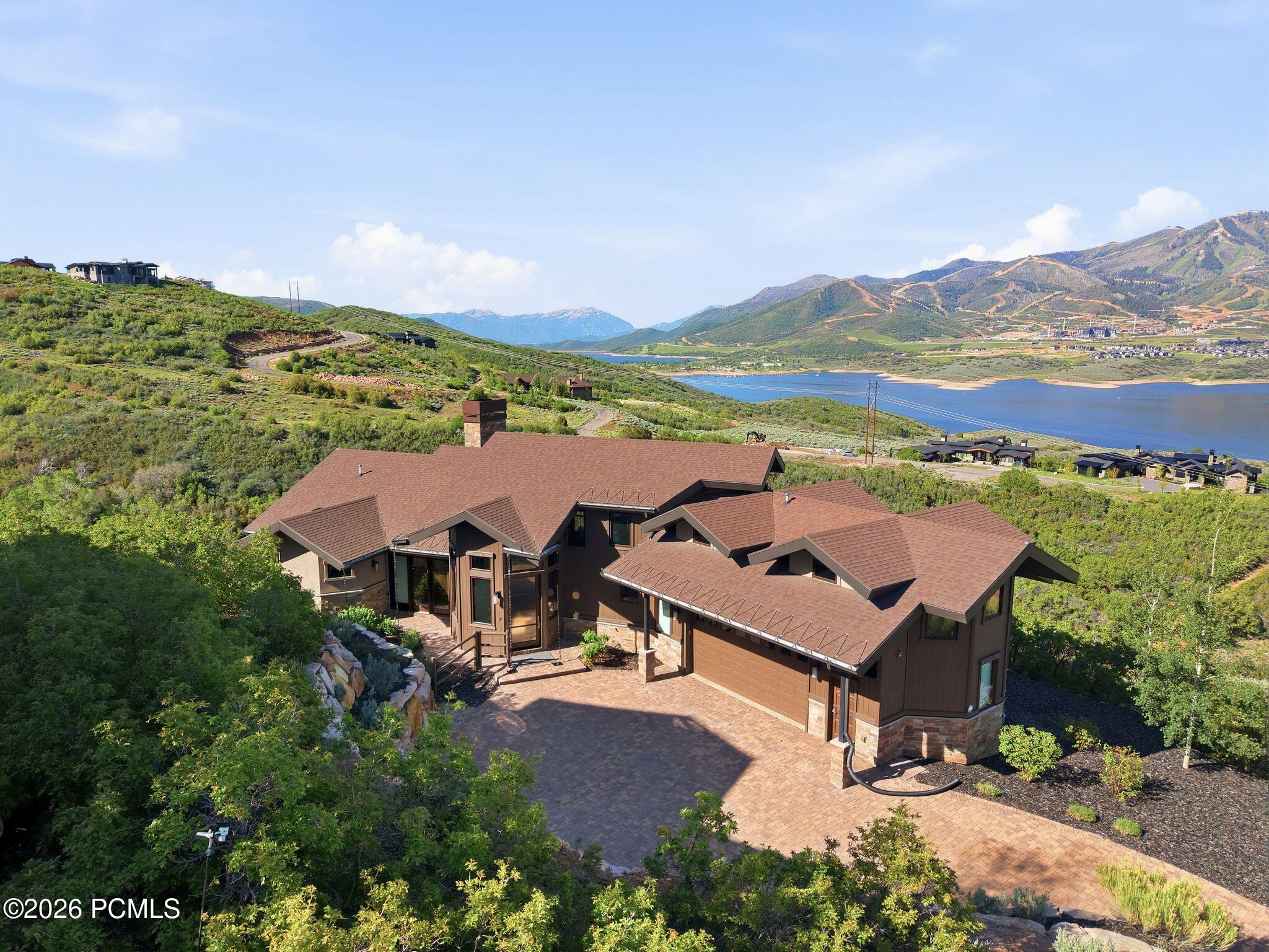 11080 N Lariat Ct