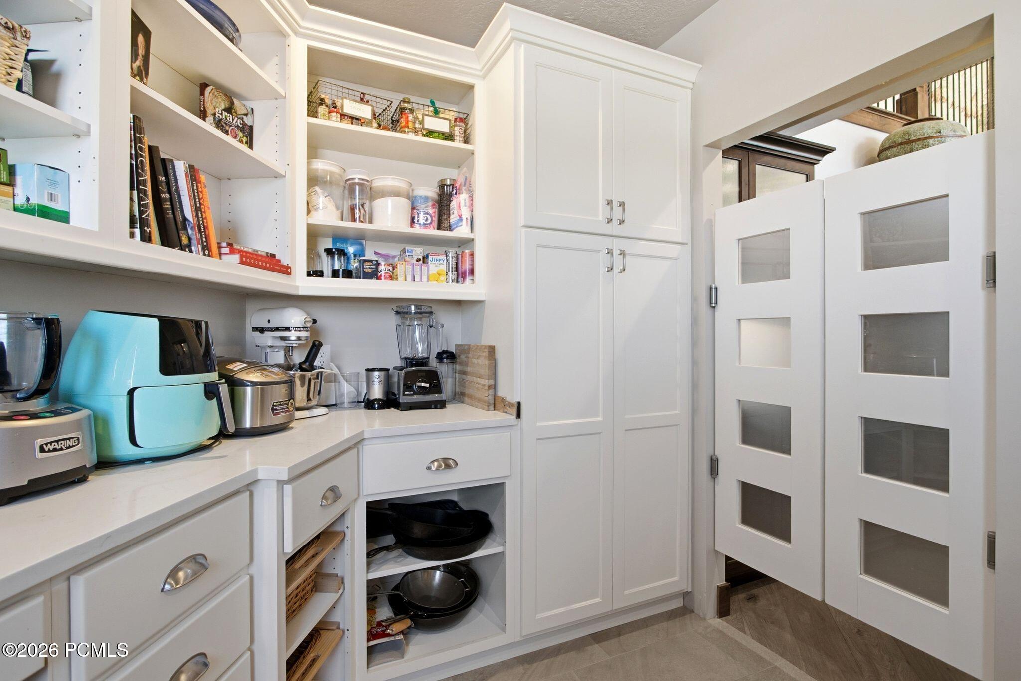 11080 N Lariat Ct