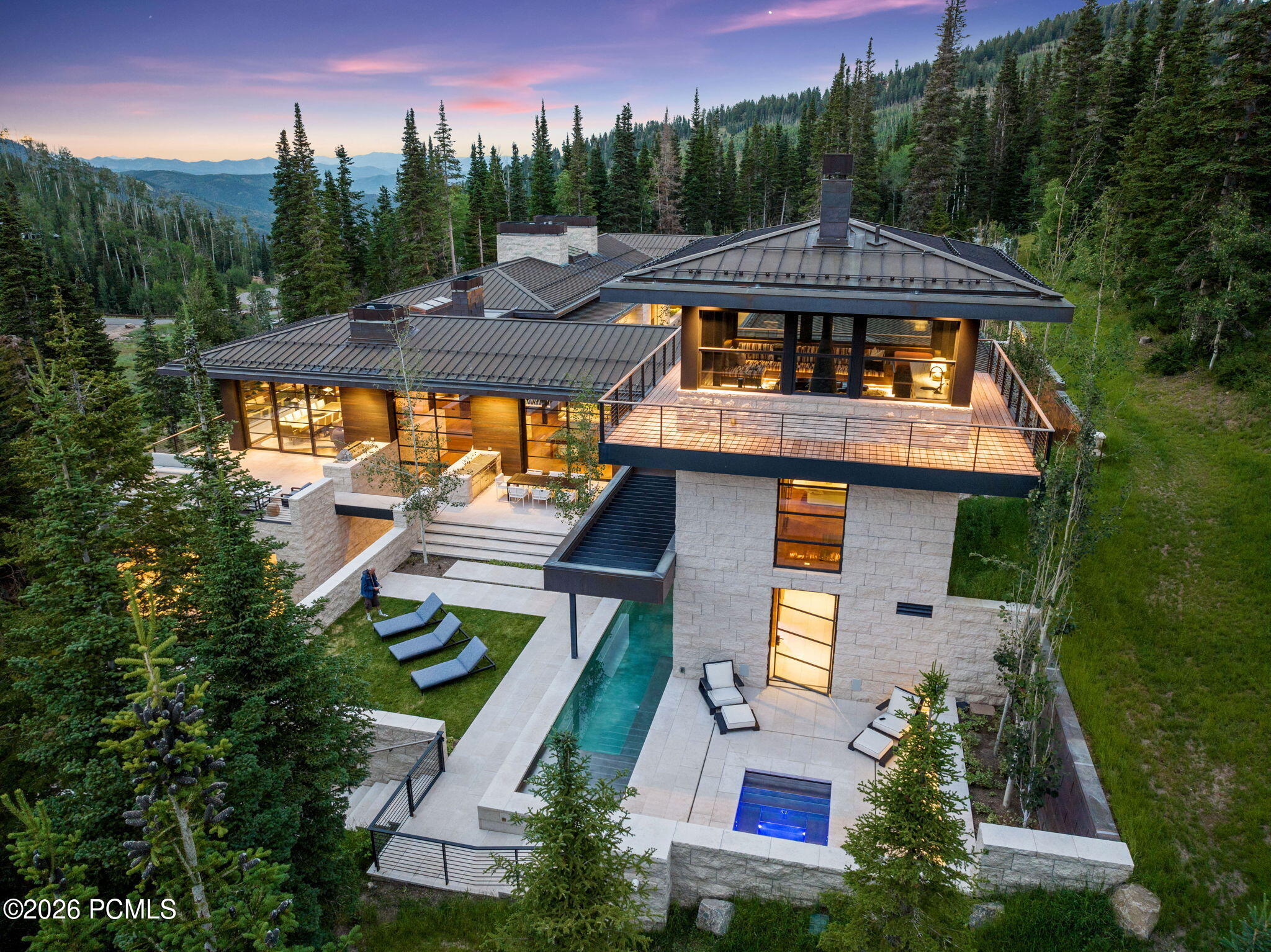 253 White Pine Canyon Rd