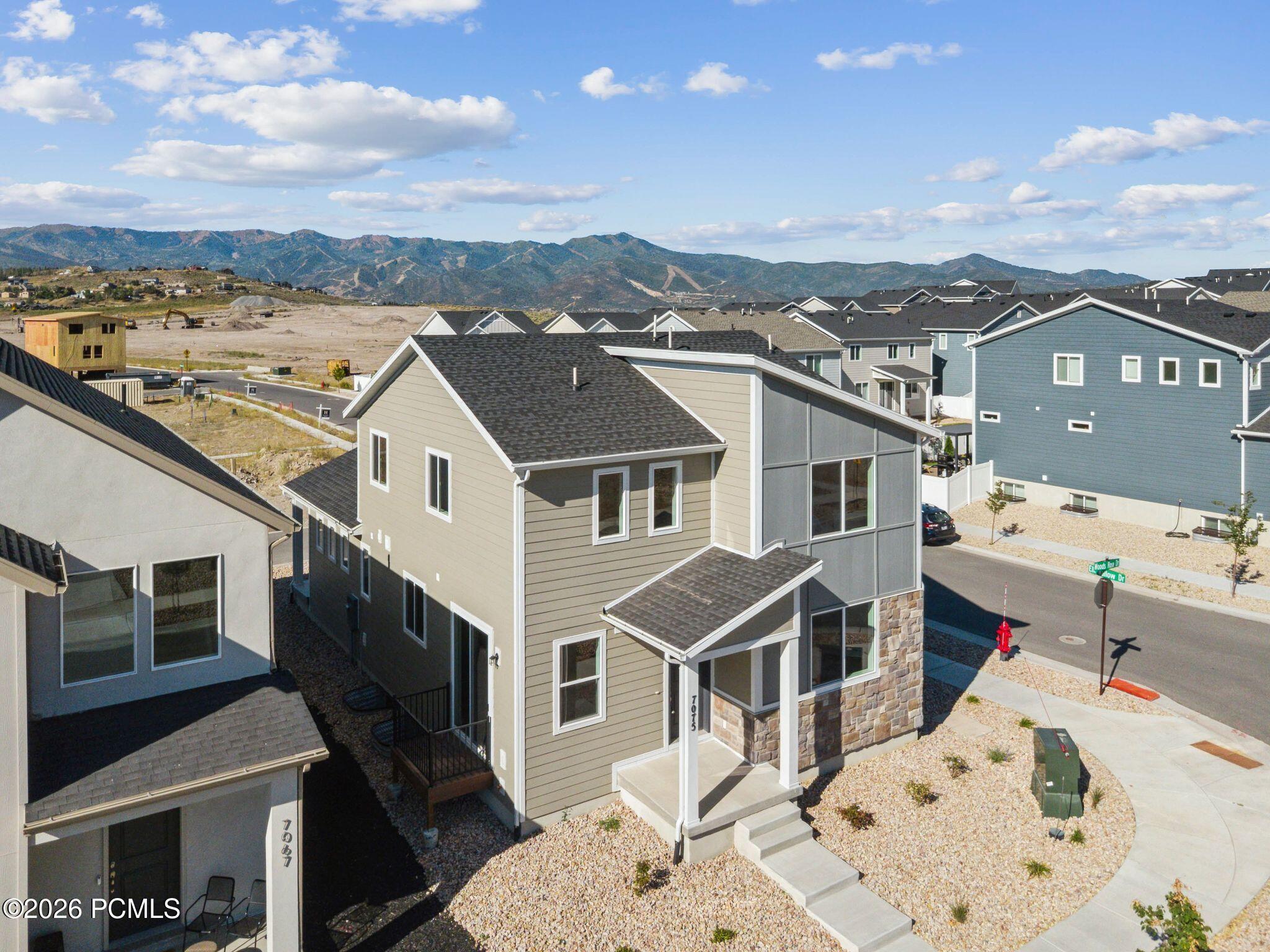 7075 Woods Rose Drive