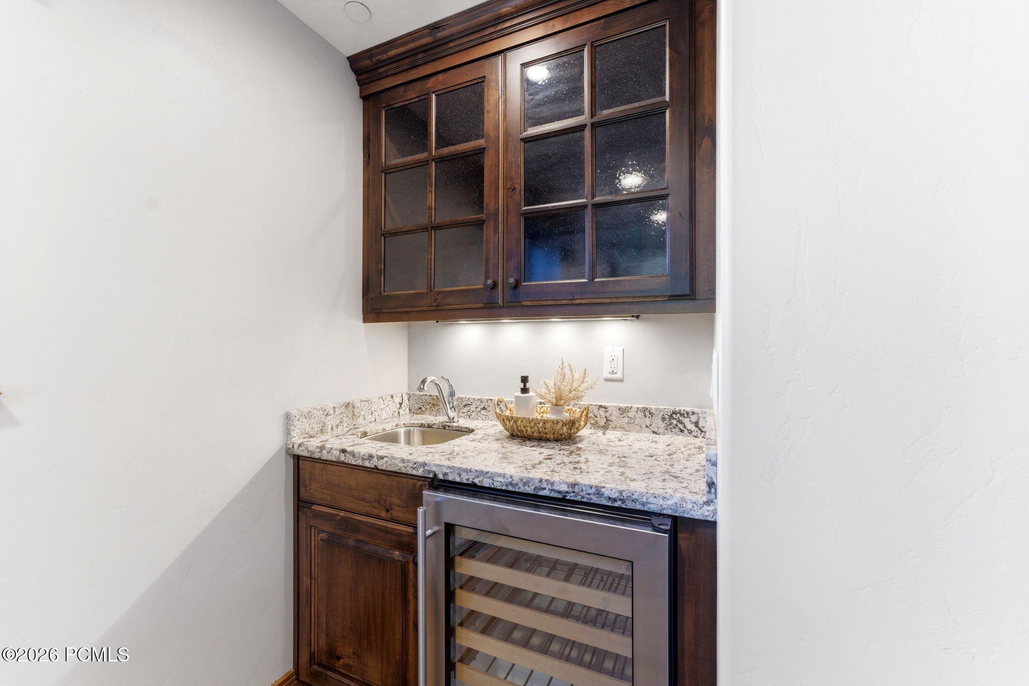 3286 Lower Saddleback Road