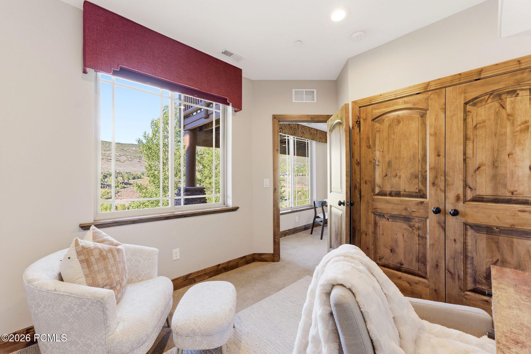 3286 Lower Saddleback Road