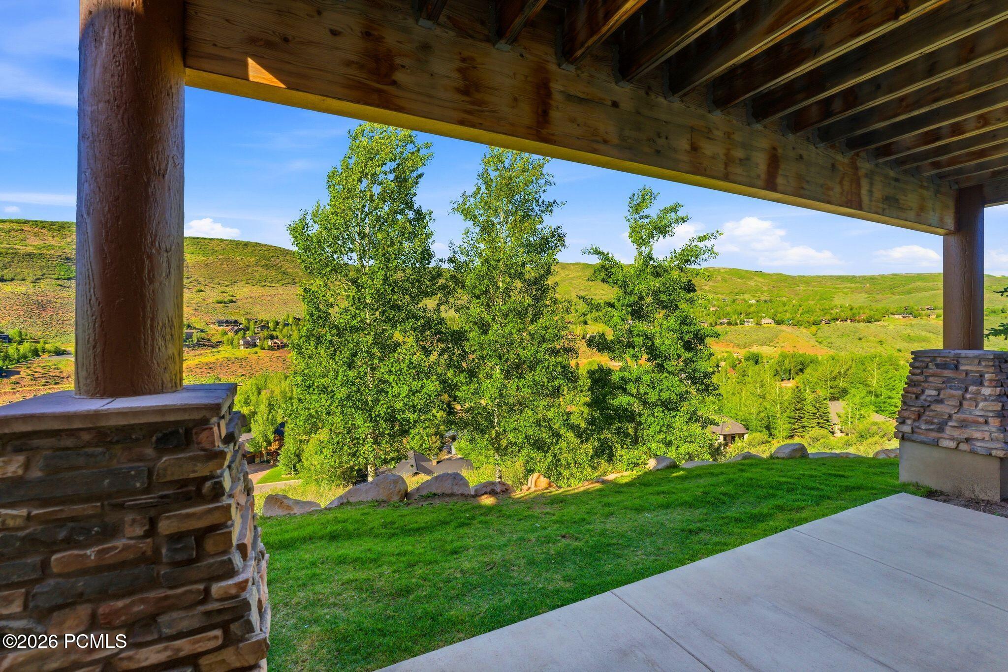 3286 Lower Saddleback Road
