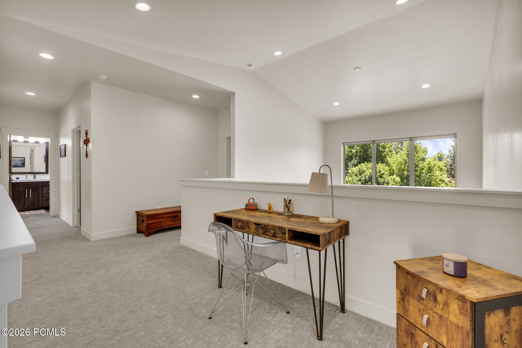 475 W 1150 North 4