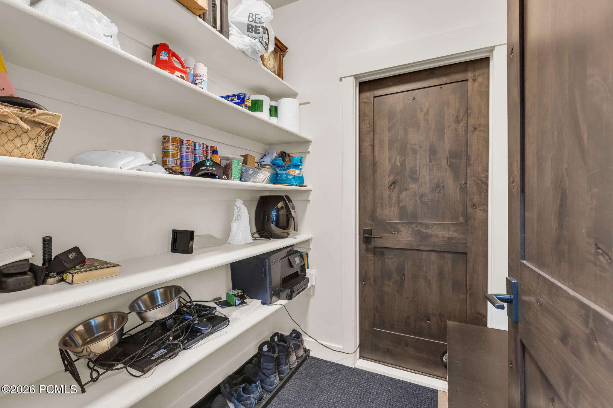 475 W 1150 North 4