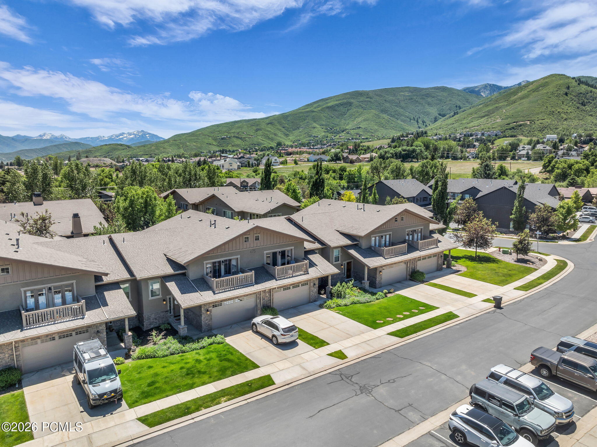 475 W 1150 North 4