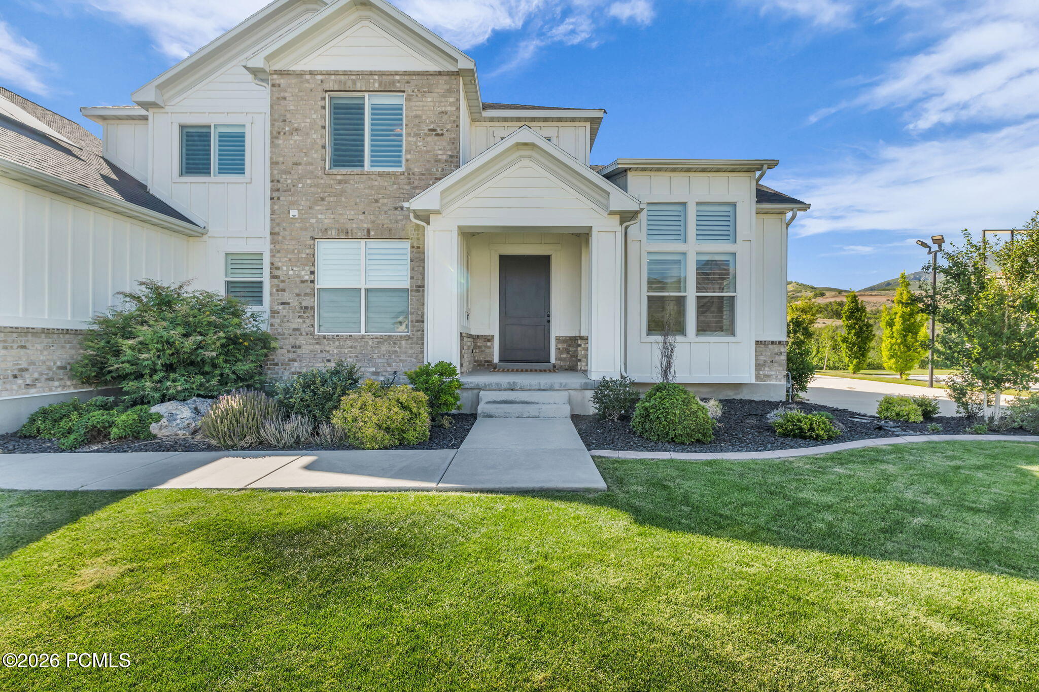 12517 N Minots Ledge Dr
