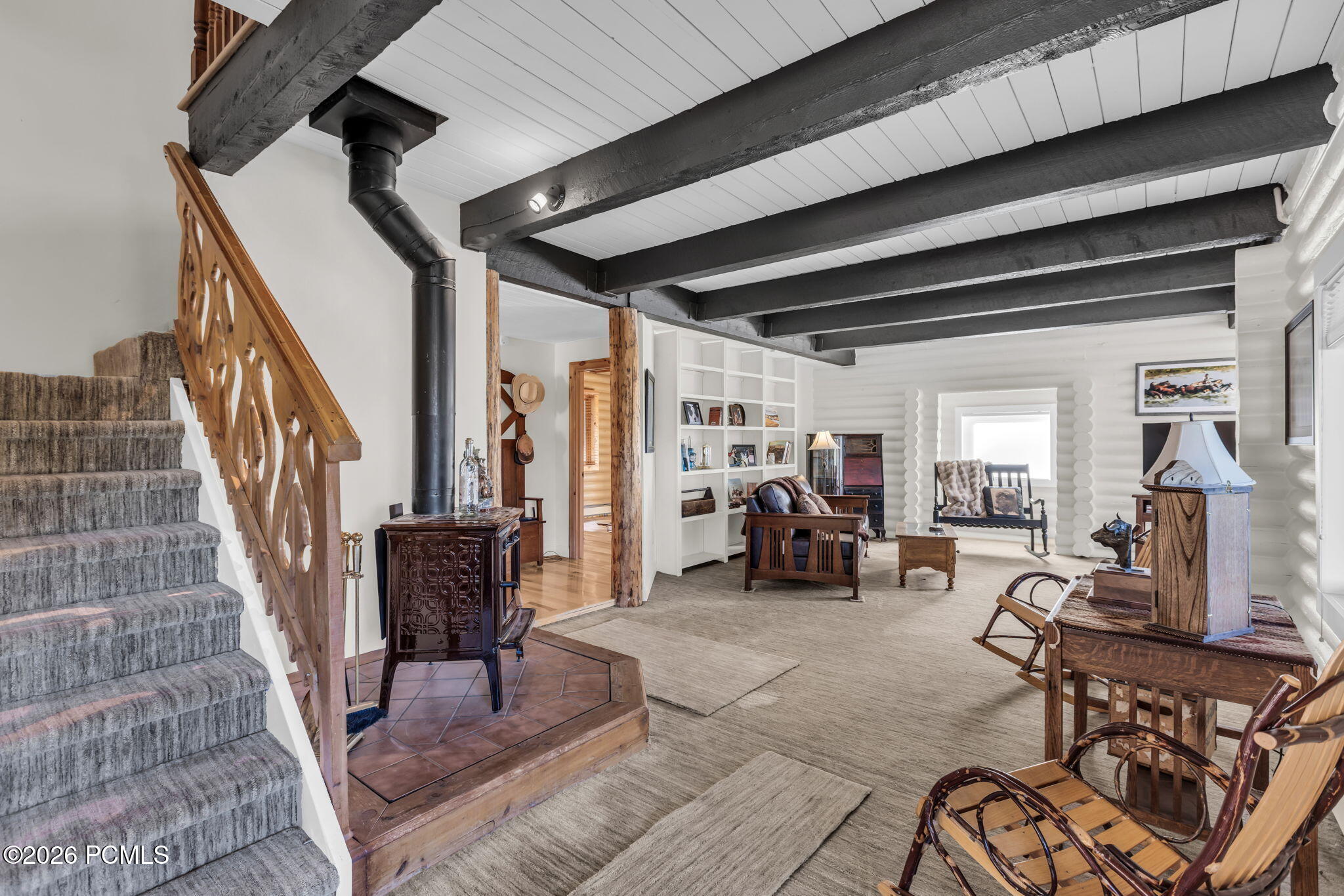 8398 N Highway 302