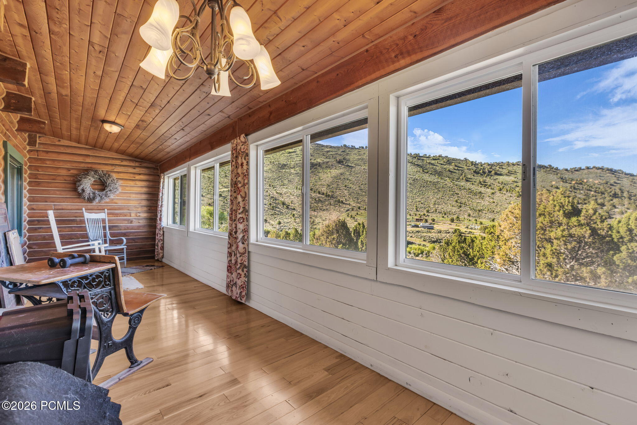 8398 N Highway 302