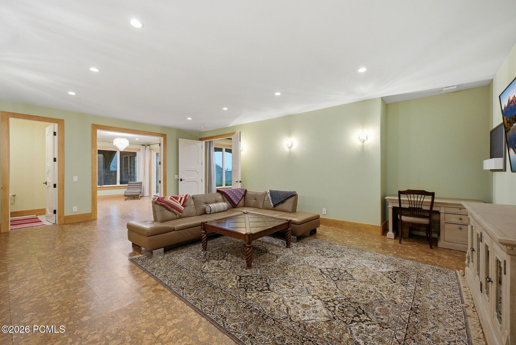 6336 E Evening Star Dr
