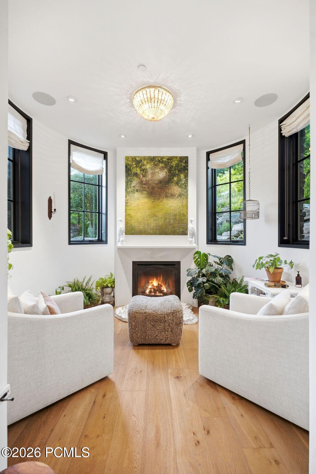 5971 N Maple Ridge Trl