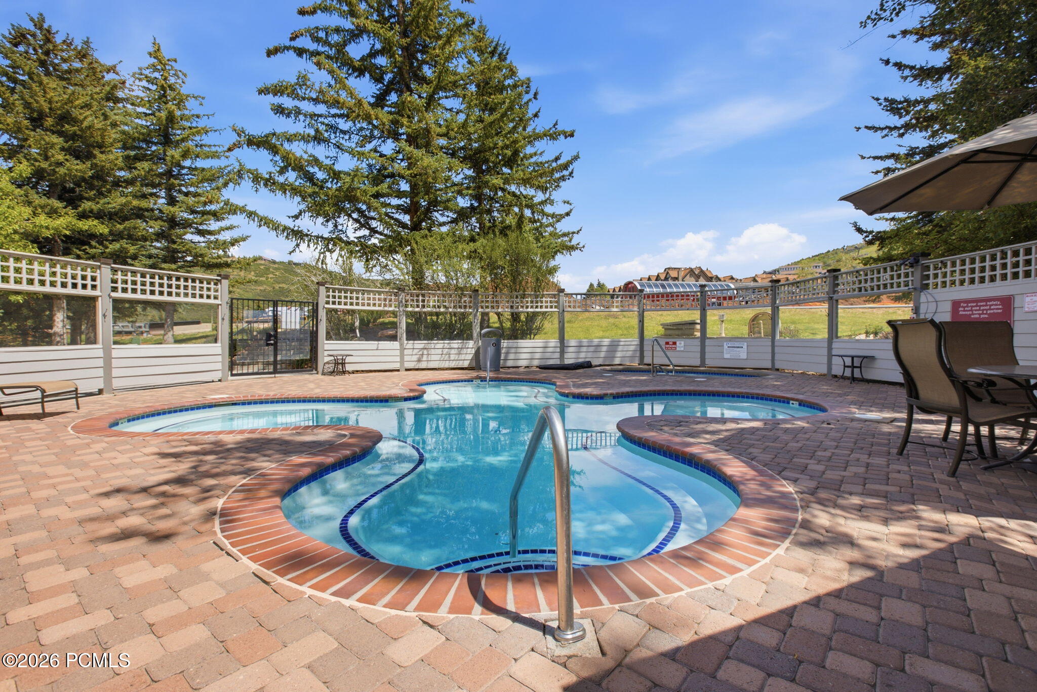 405 Silver King Drive 127