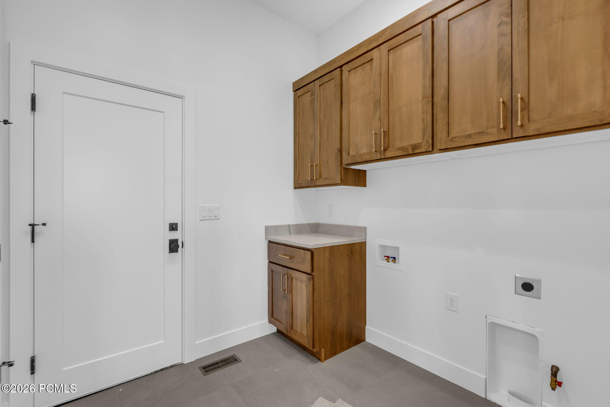 1327 Taylee Lane