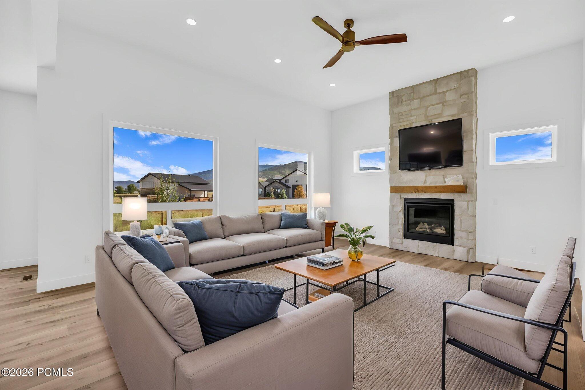 1327 Taylee Lane