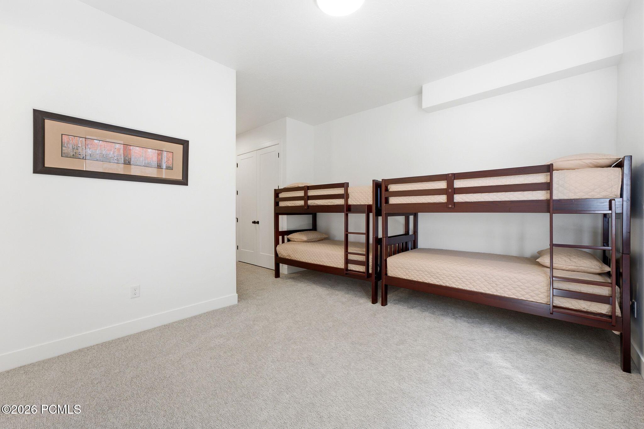 11332 N White Tail Court