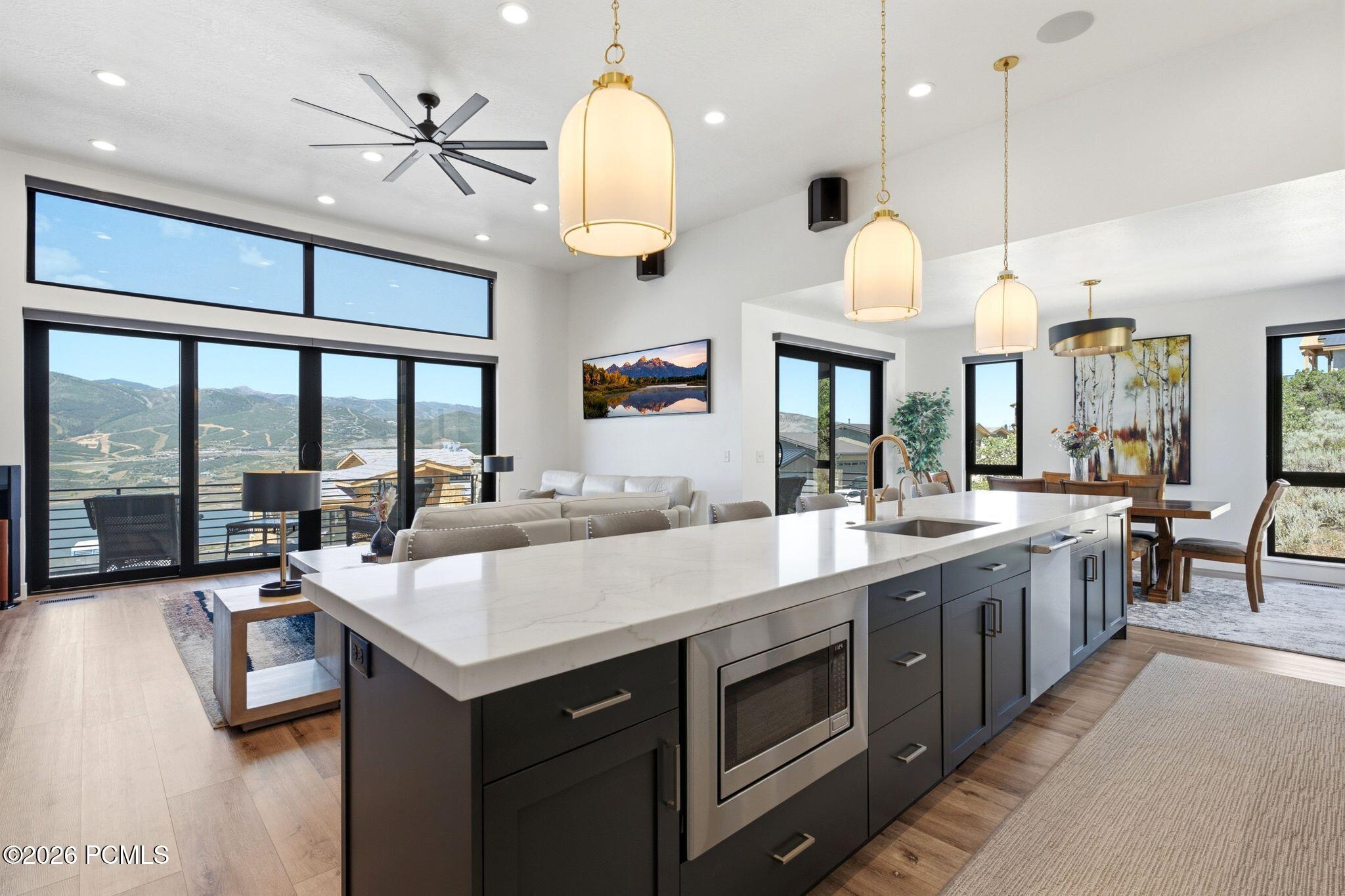 11332 N White Tail Court