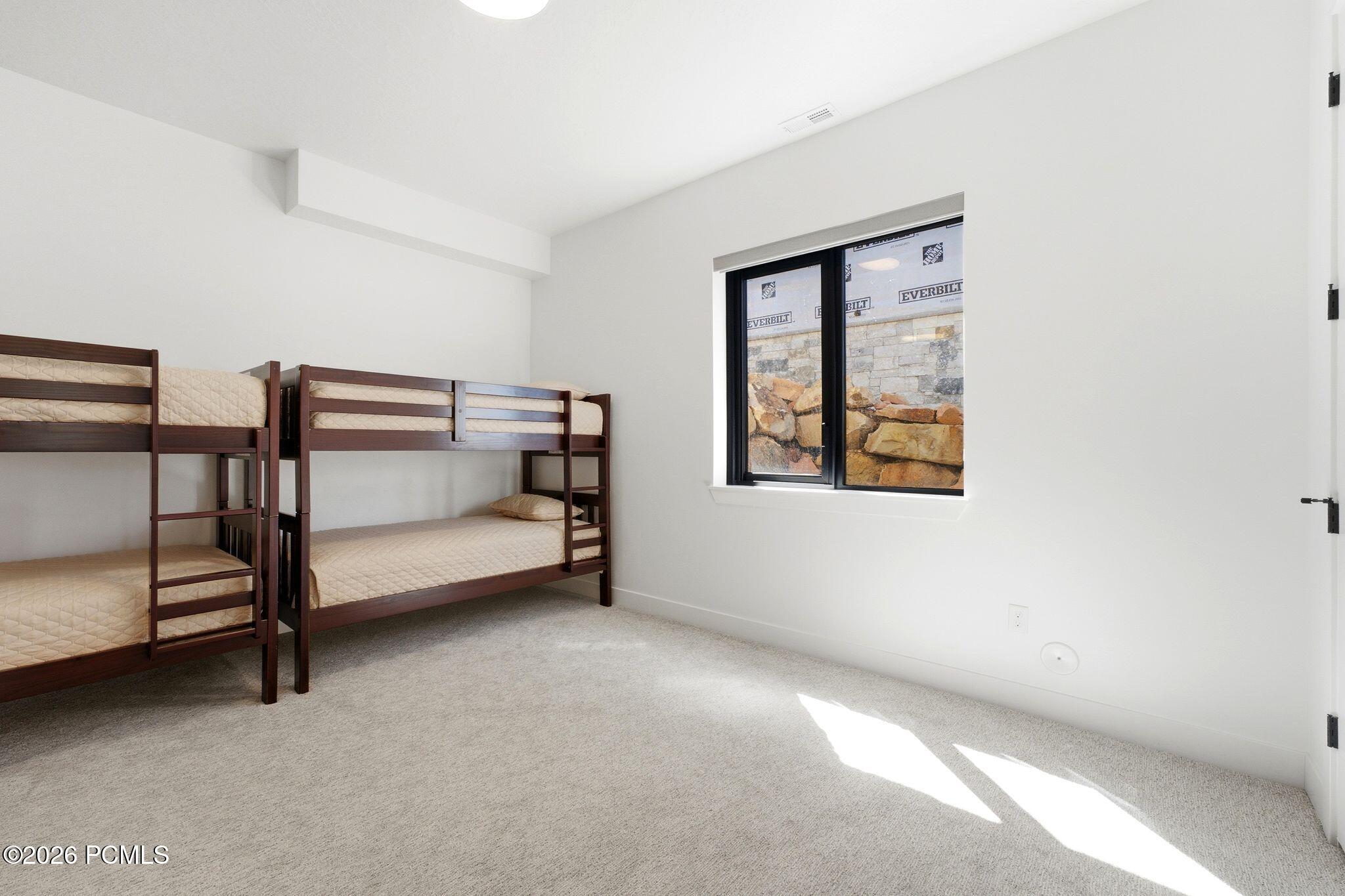 11332 N White Tail Court