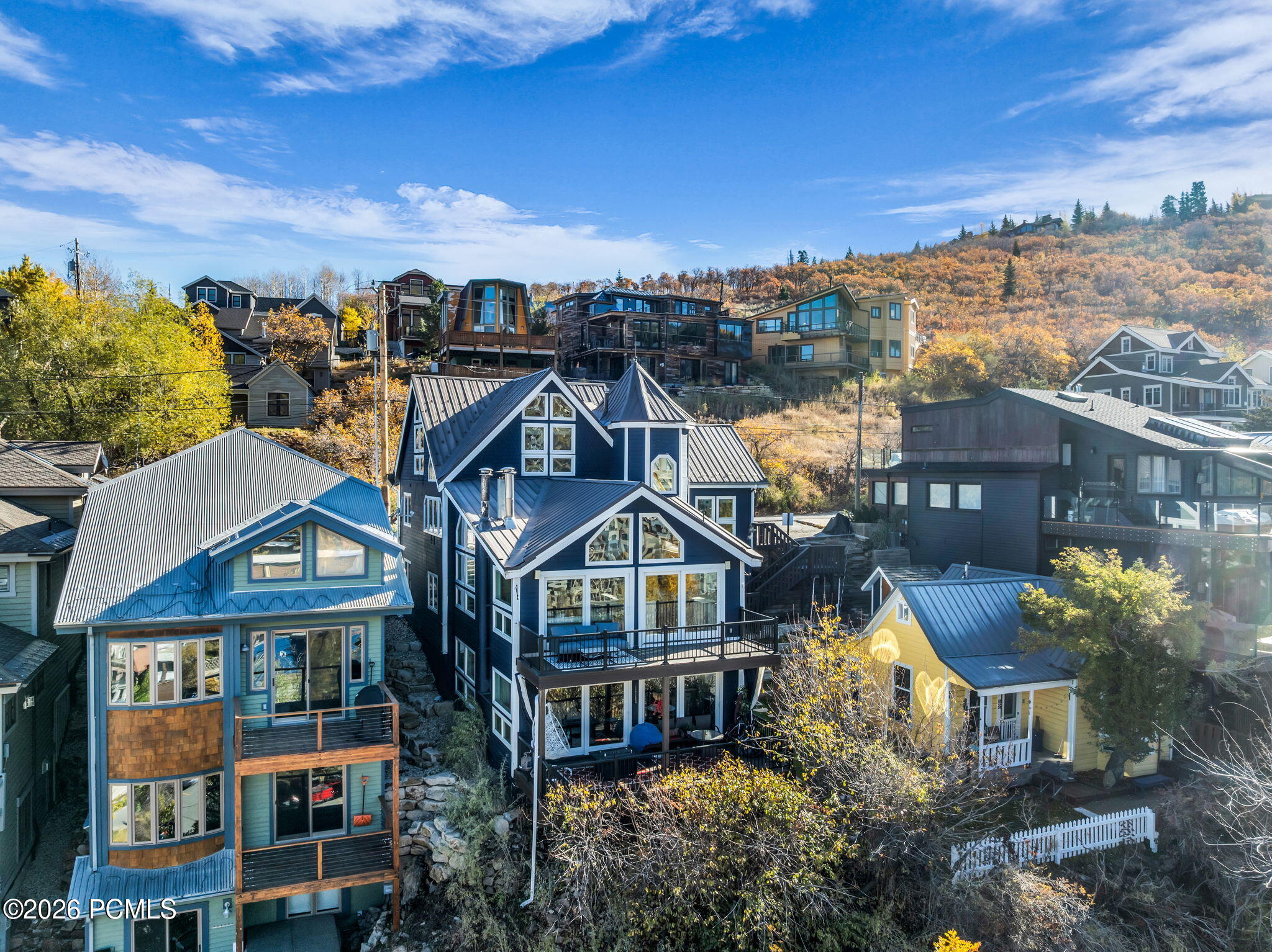 253 Ontario Avenue 1 & 2
