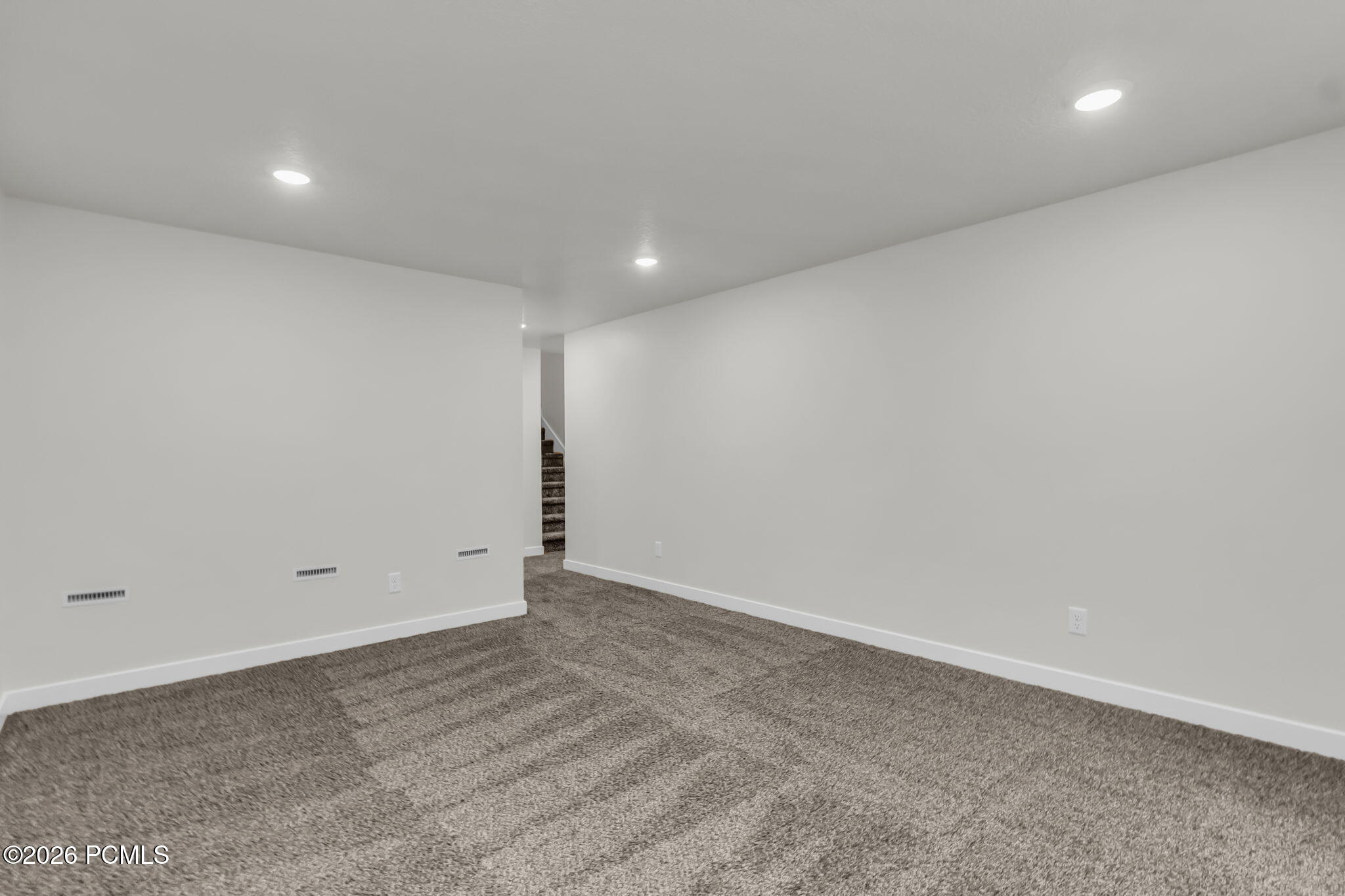 7120 Woods Rose Dr