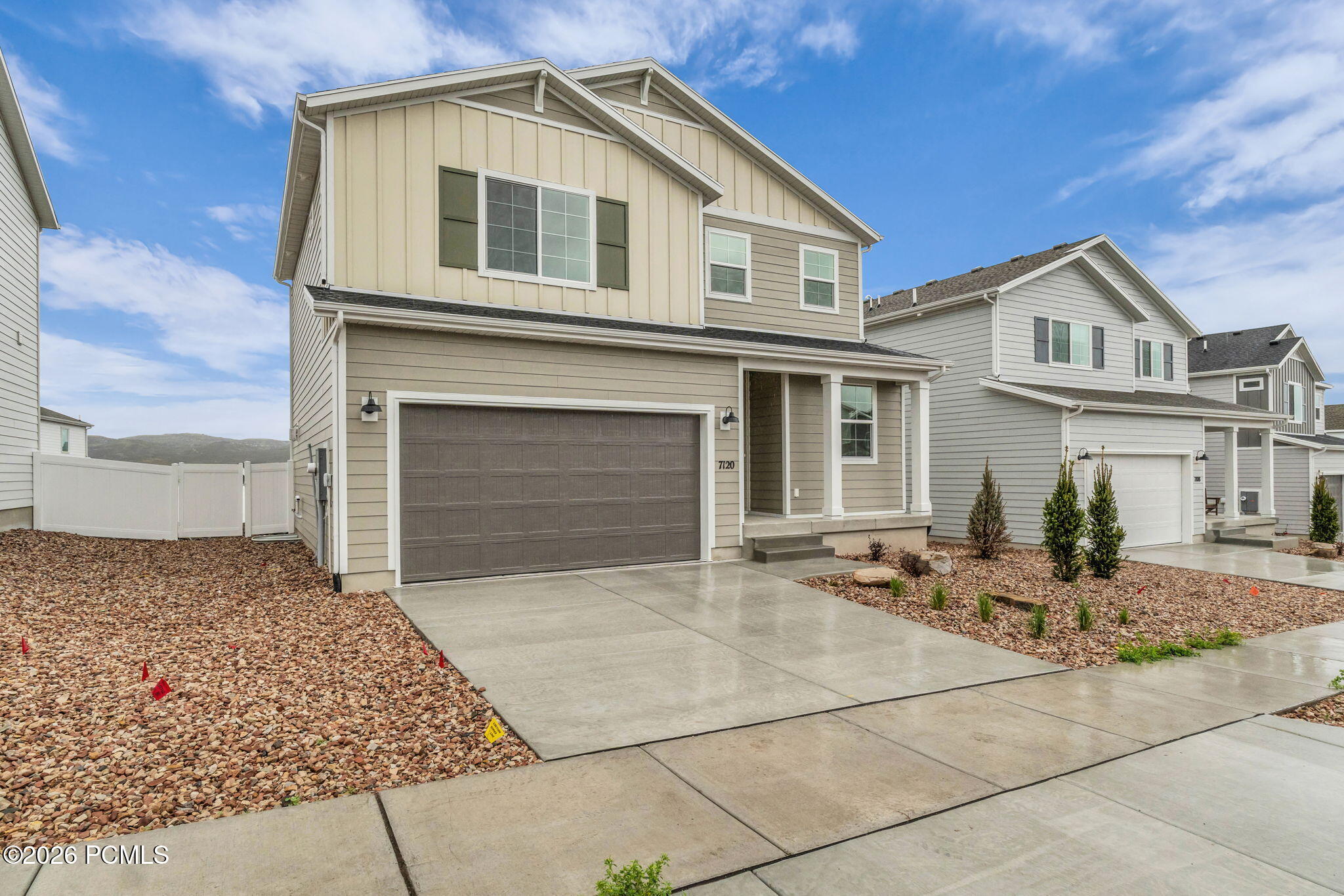 7120 Woods Rose Dr