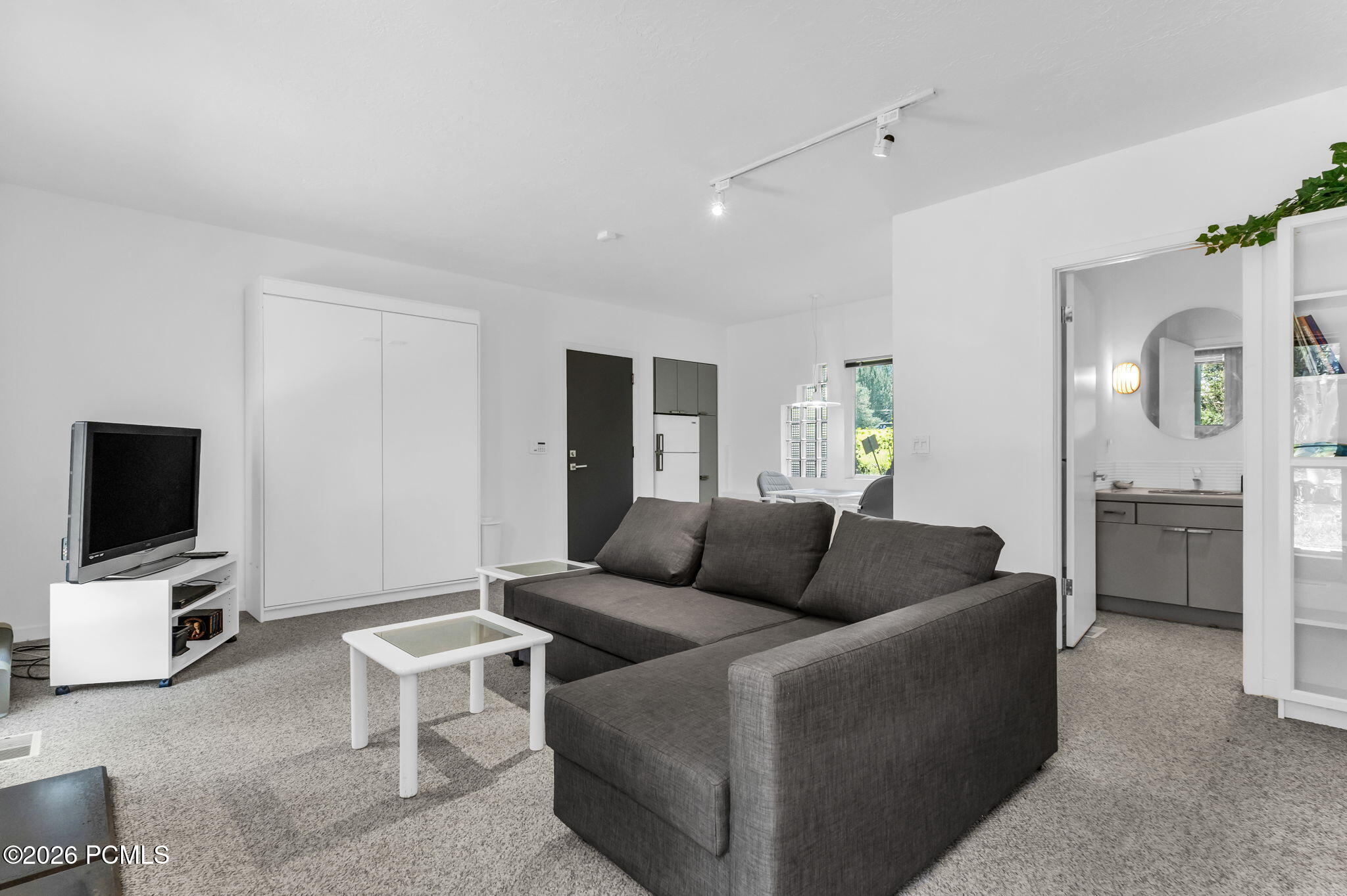 21 Prospector Drive