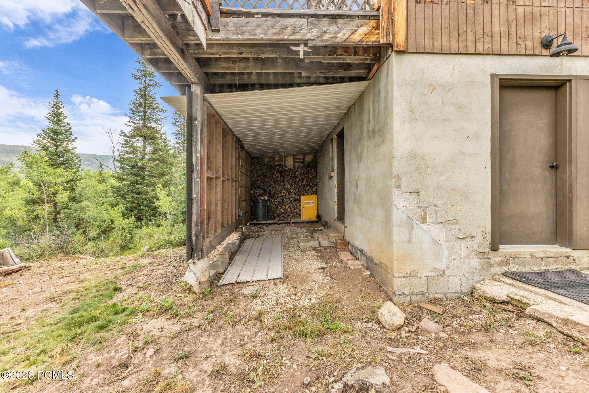 4611 Conifer Drive 611