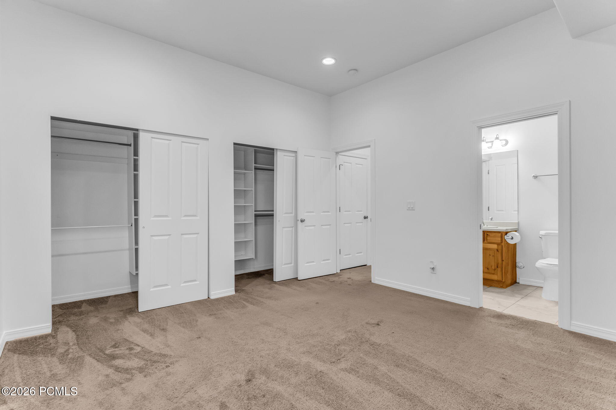 44 W 200 North Apt 5