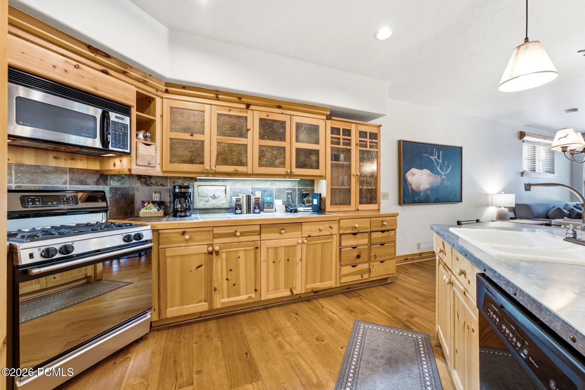 2900 Deer Valley Dr C218