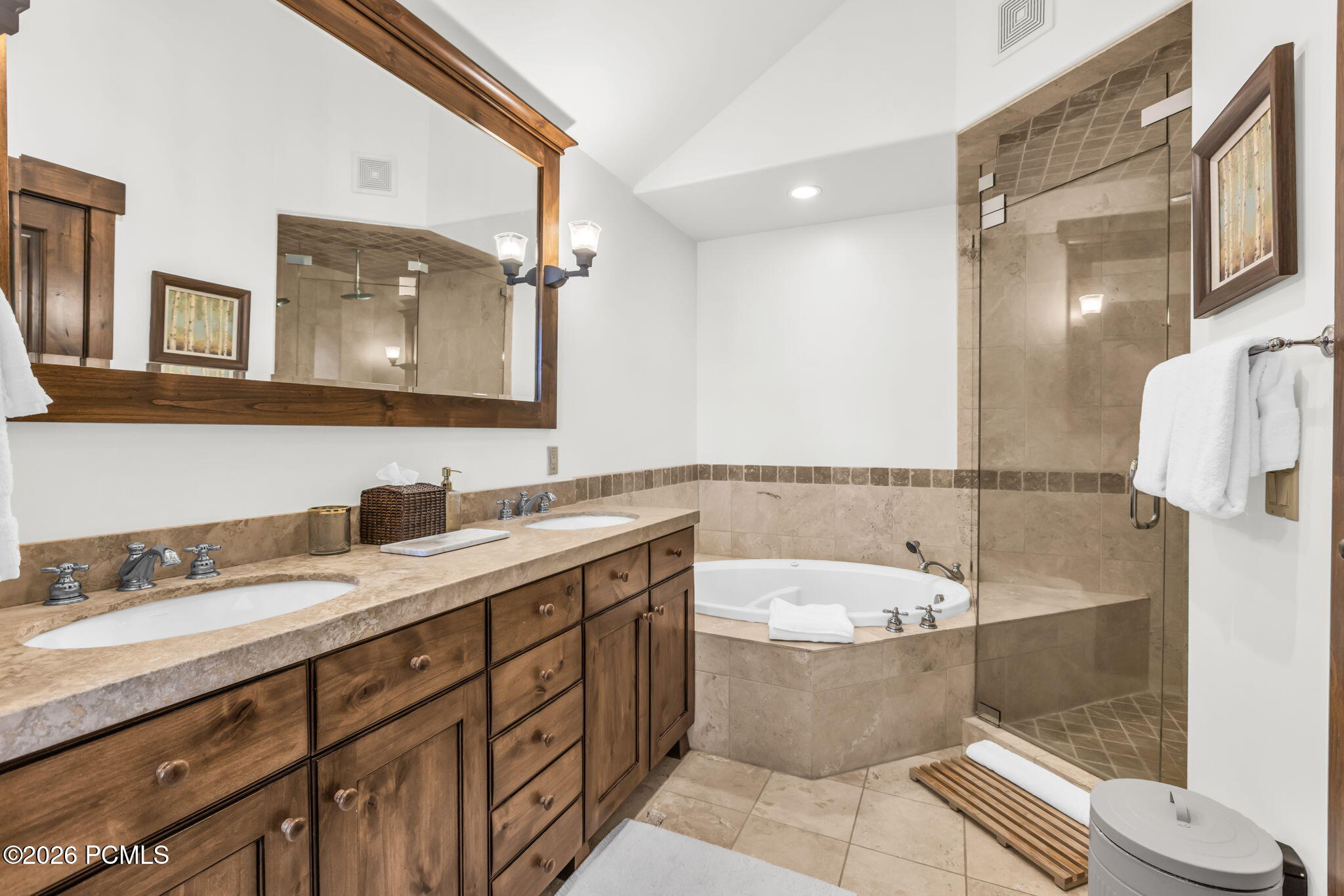 1825 Three Kings Dr 103