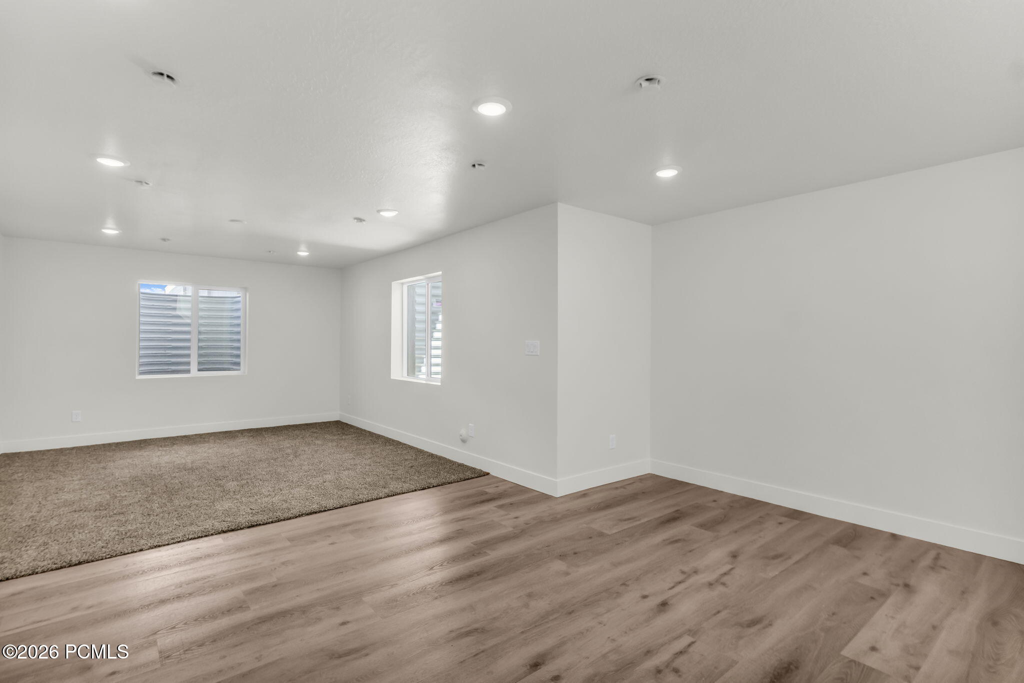 1250 Mahogany Way