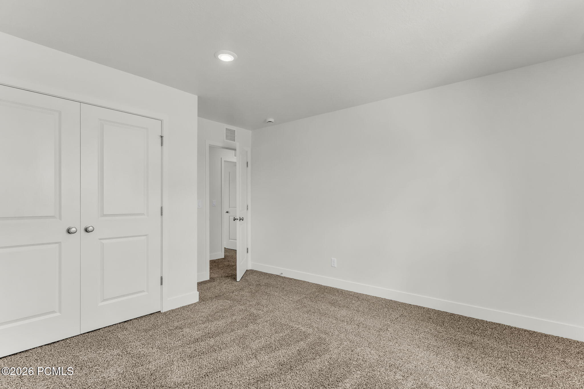 1250 Mahogany Way