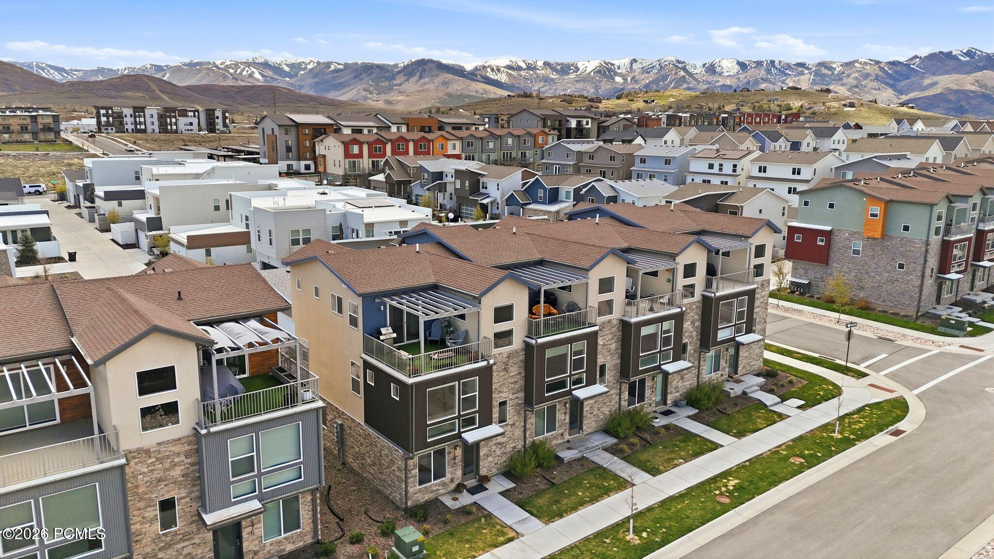 1386 Village Green Trail