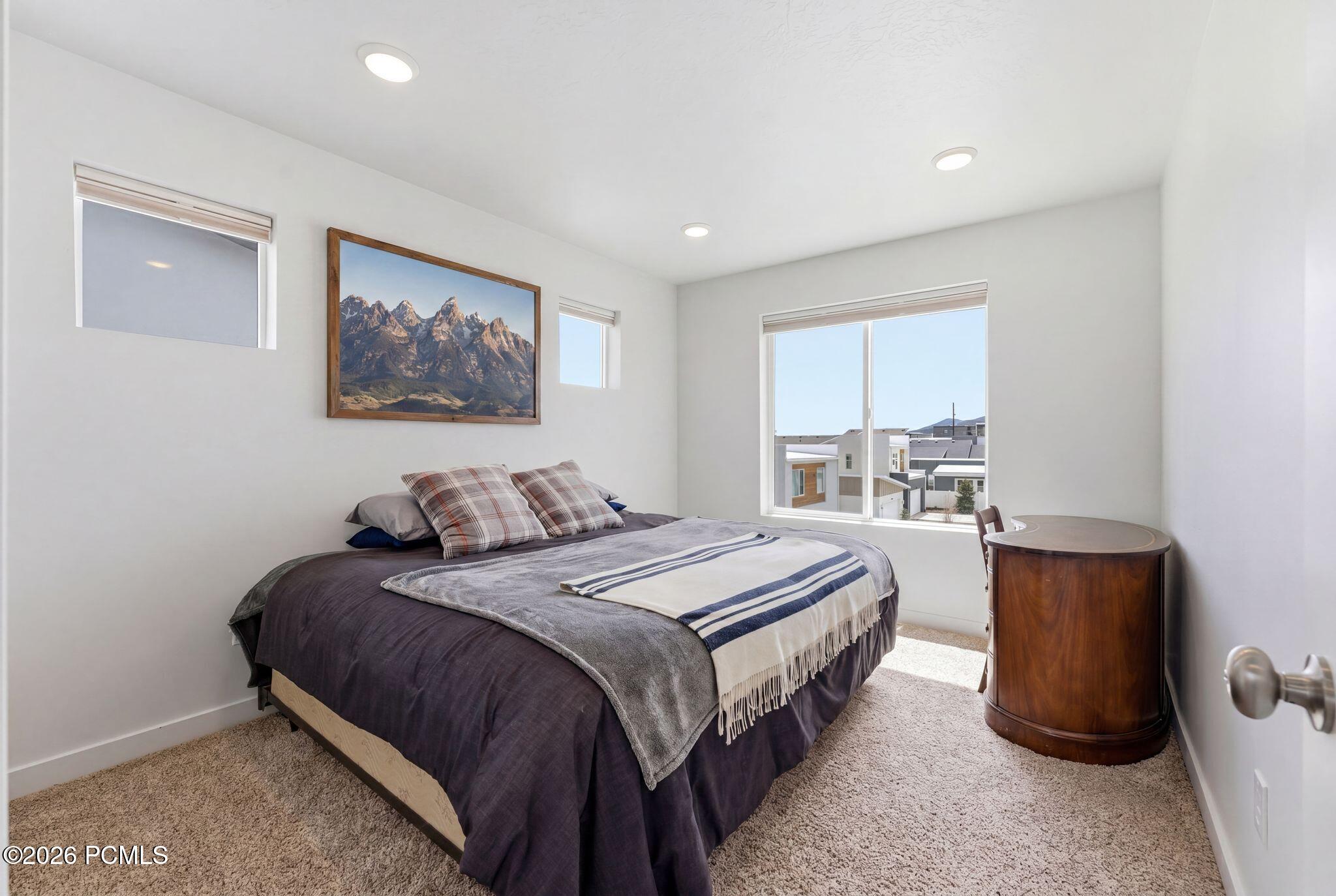 1386 Village Green Trail