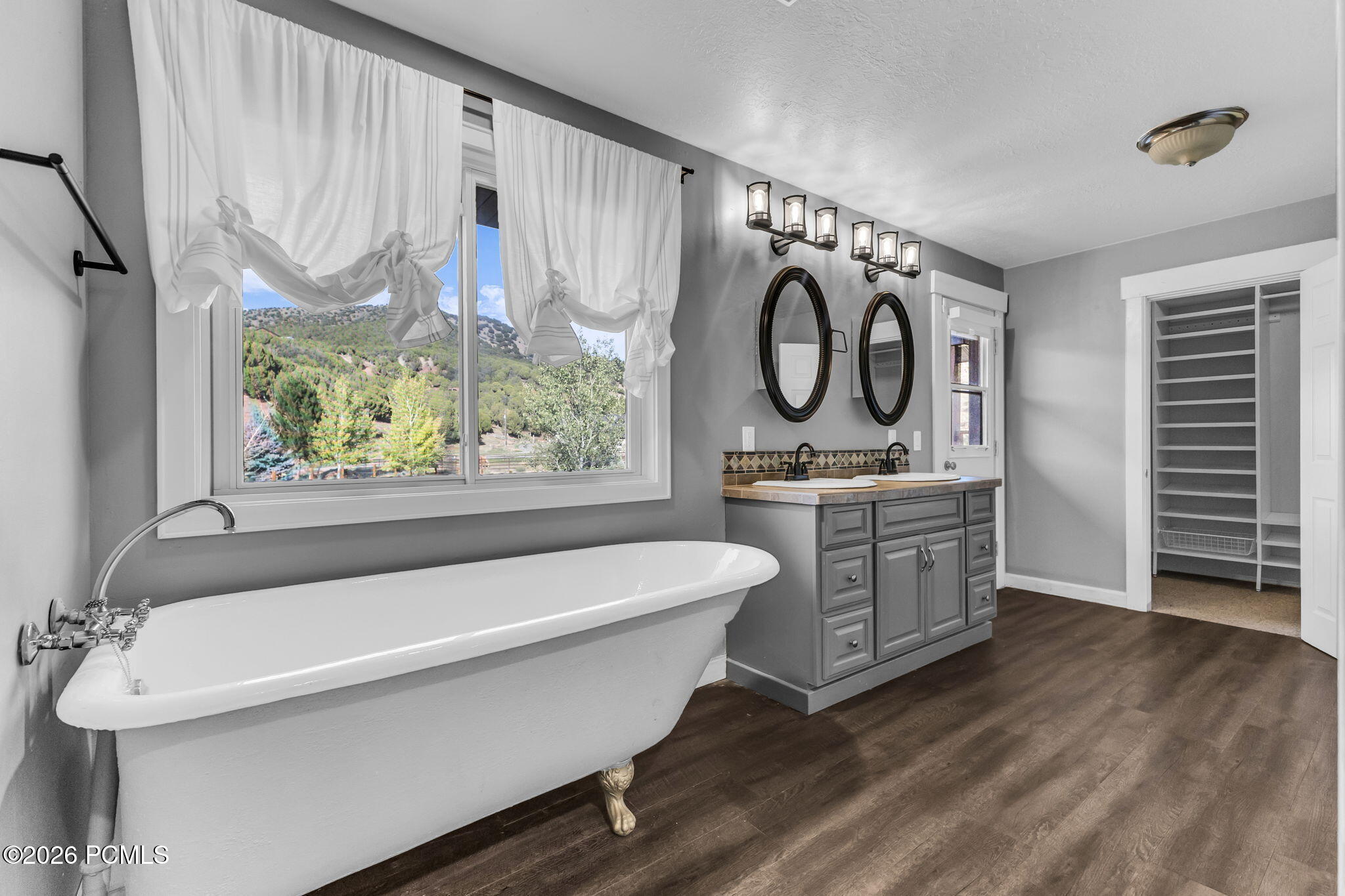 615 Cherry Canyon Drive