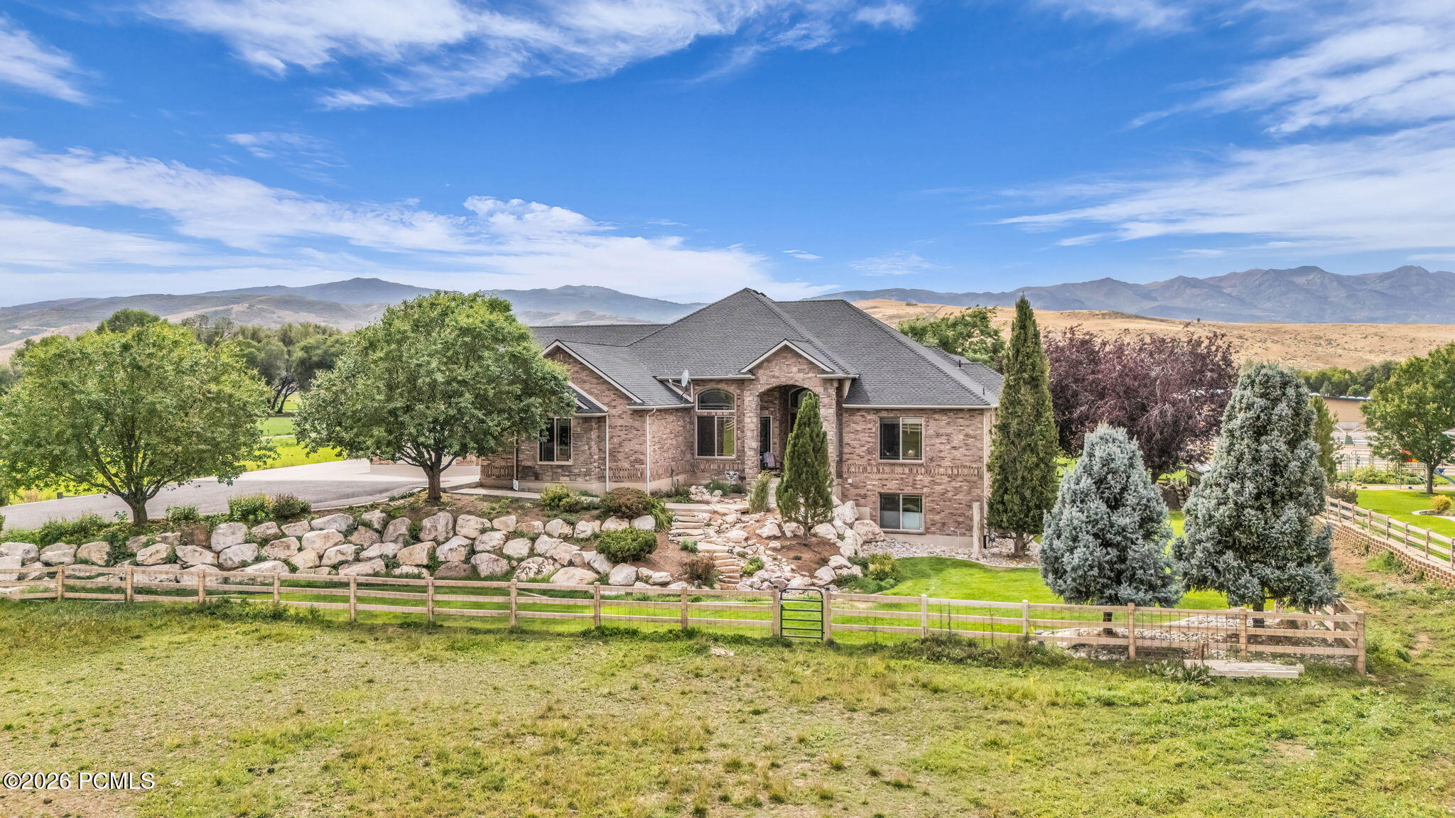 1236 S Highway 66