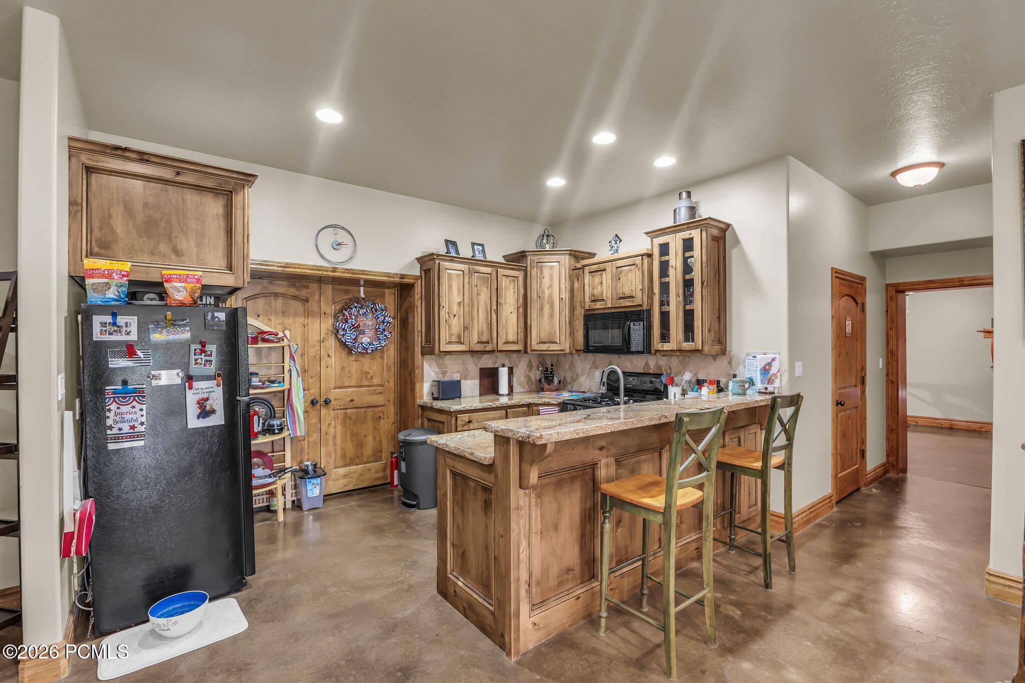 1236 S Highway 66