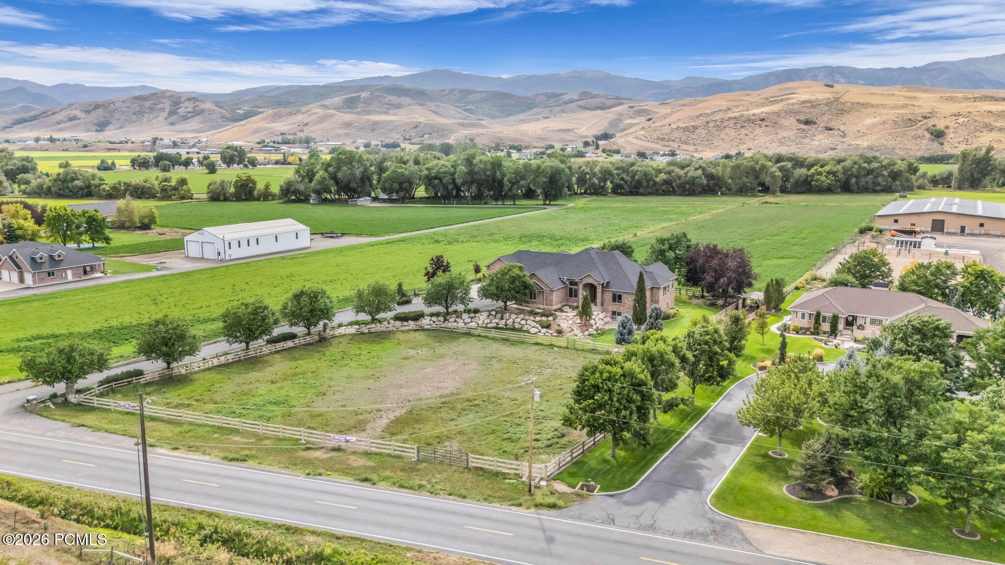 1236 S Highway 66