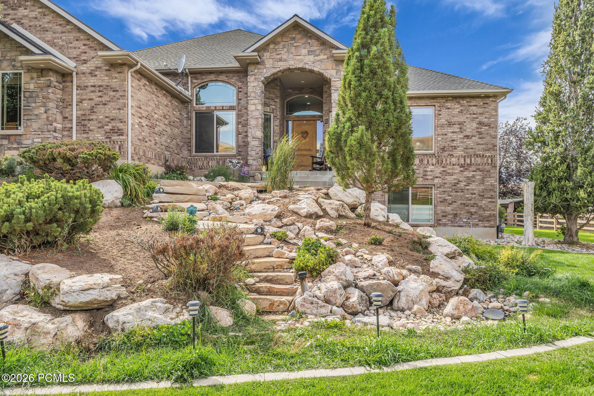 1236 S Highway 66