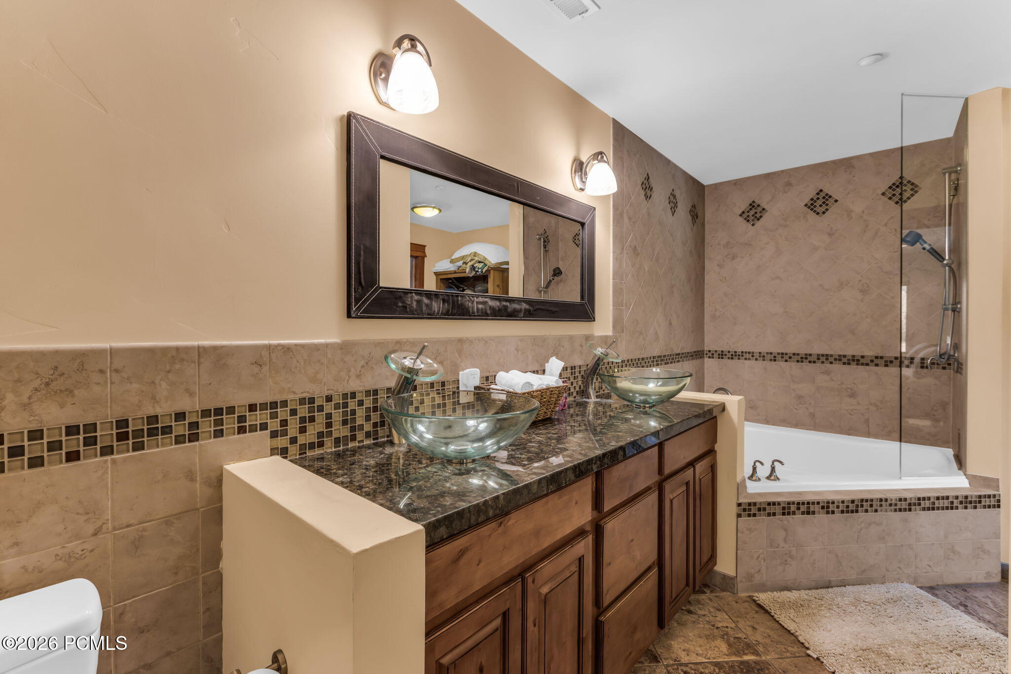 7065 N 2200 Apt 2x