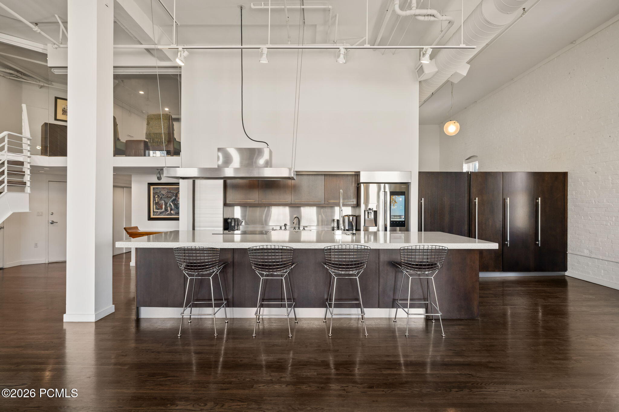 159 W Broadway 301