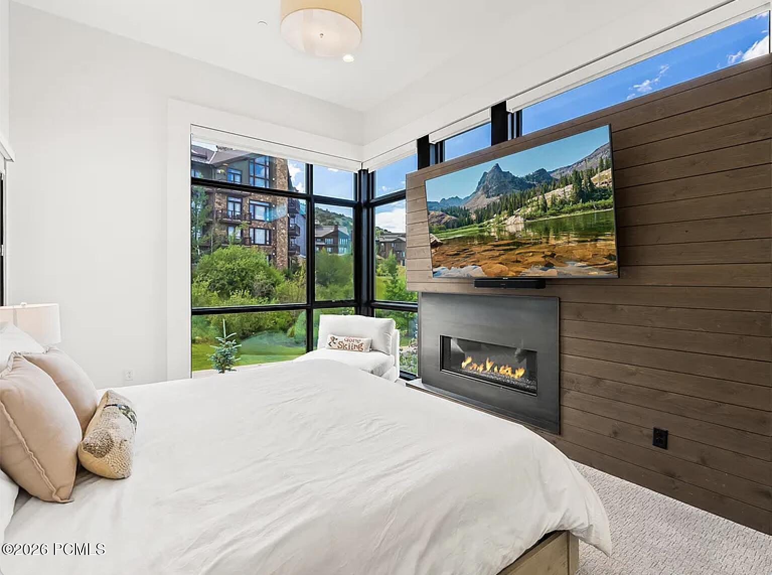 4134 Cooper Ln Unit 22