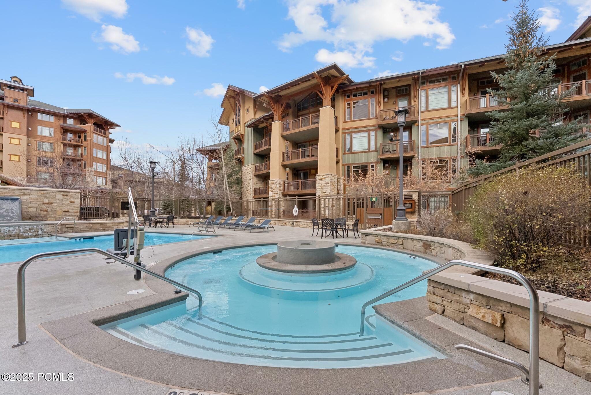 3558 N Escala Ct 251
