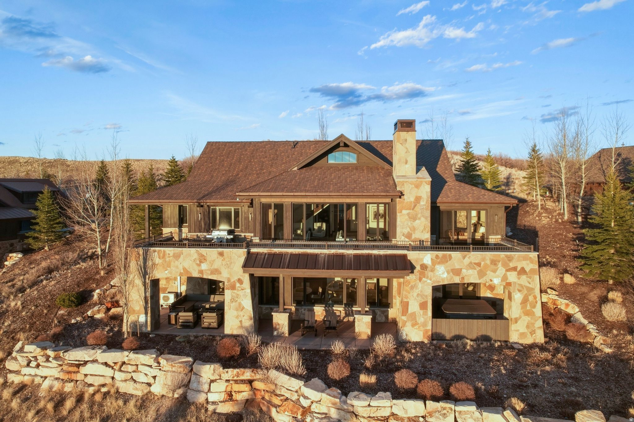 9079 DYE CABINS DR