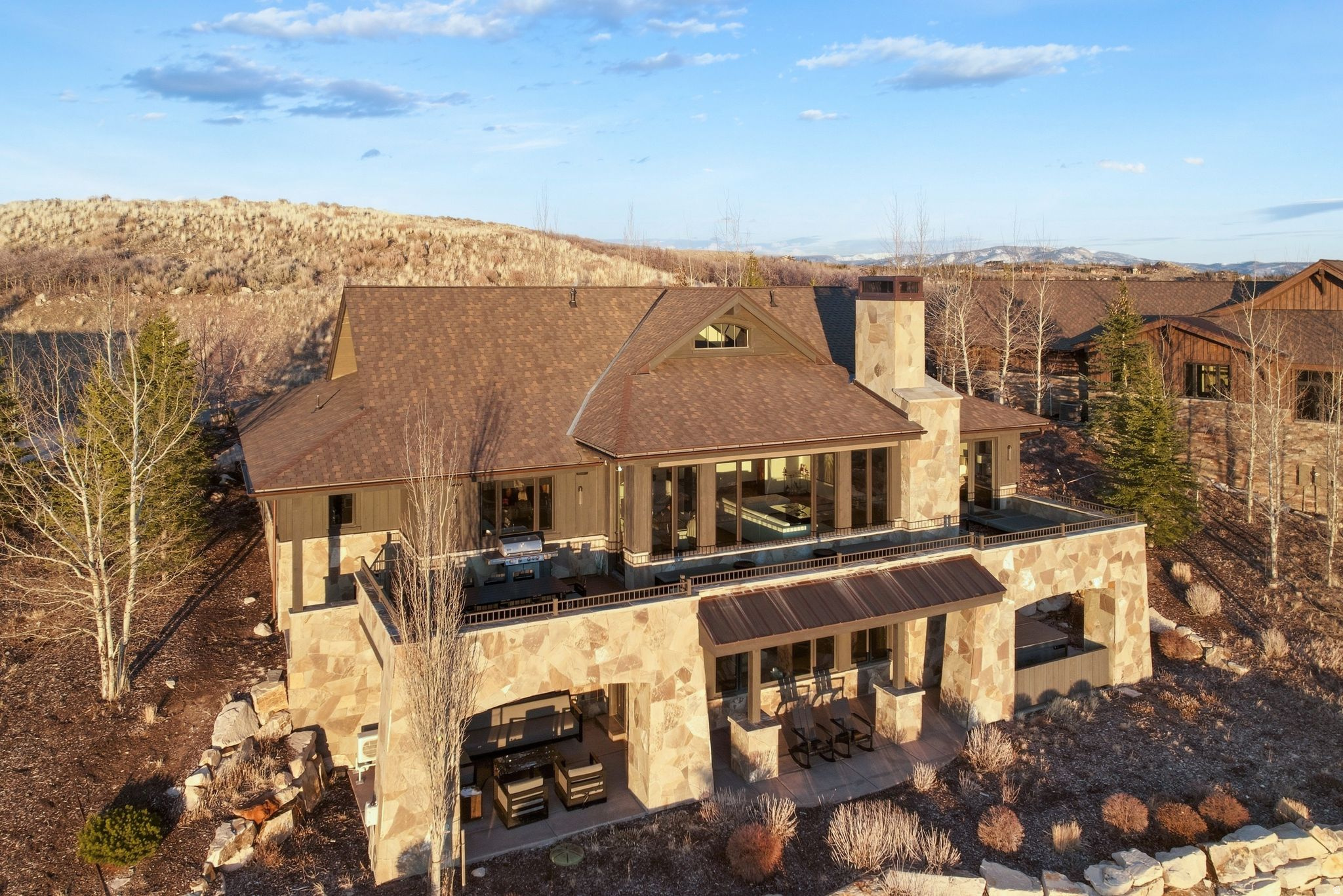 9079 DYE CABINS DR
