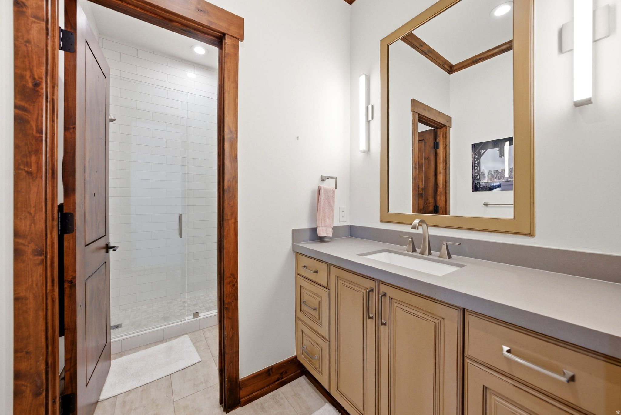 9079 DYE CABINS DR